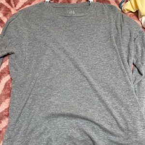 Size xs aerie shirt